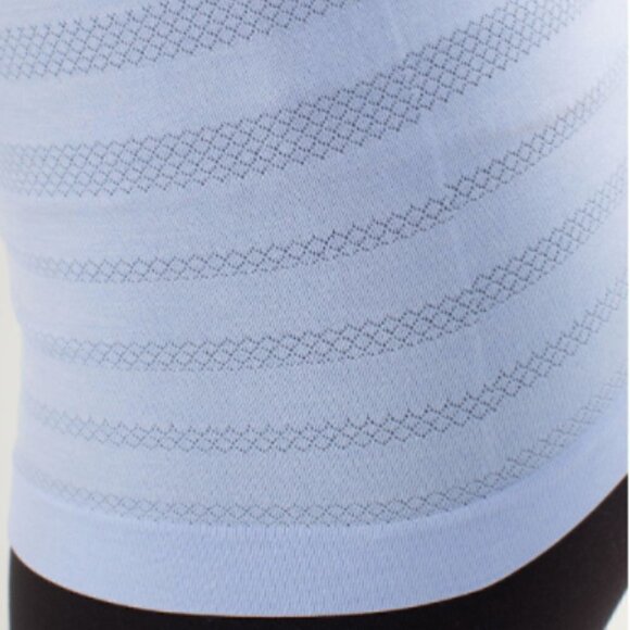 RARE Lululemon Lightweight Fitted Strappy Yoga Tank w/ Bra Lavender 6 NWOT - Picture 9 of 15